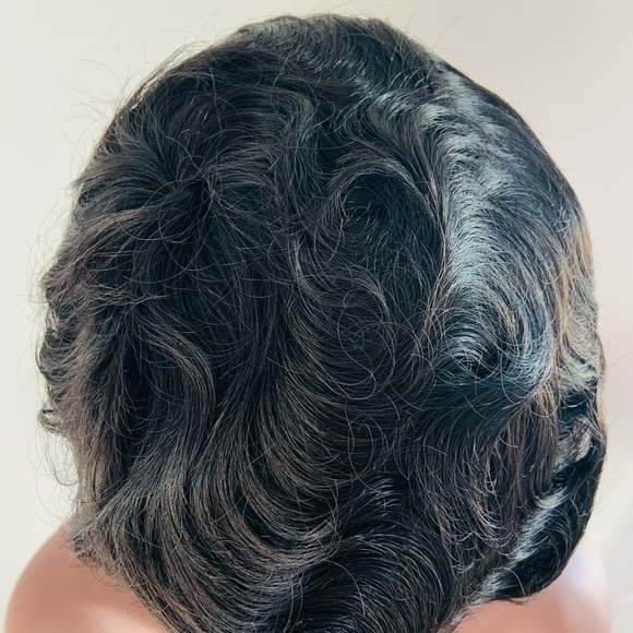 Vintage Style Black Pun Curl Synthetic Wig for Daily Wear or Events - Picture 3 of 6